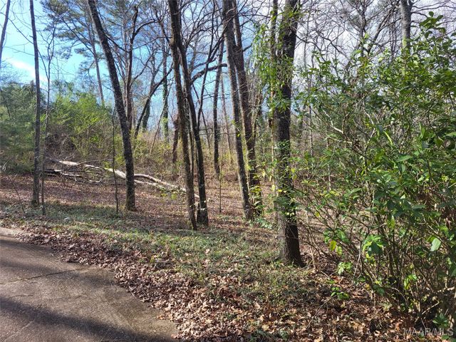 85 Price Road, Wetumpka, AL 36093