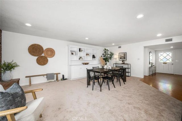 2692 Salmon Drive, Rossmoor, CA 90720