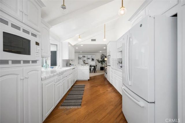 2692 Salmon Drive, Rossmoor, CA 90720