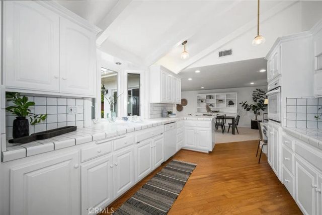 2692 Salmon Drive, Rossmoor, CA 90720