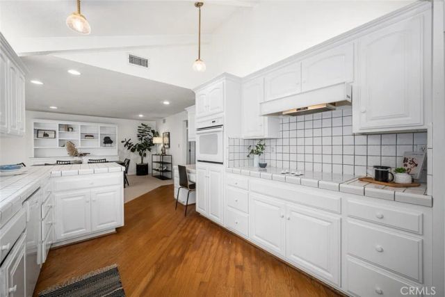2692 Salmon Drive, Rossmoor, CA 90720