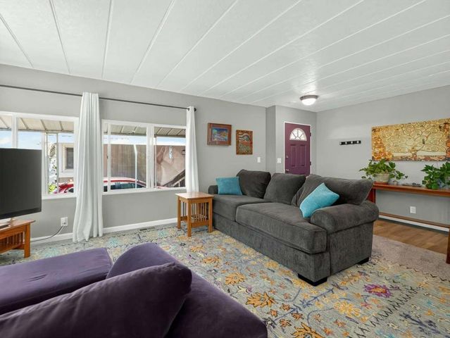 1351 Pepper Dr SPC 62, El Cajon, CA 92021