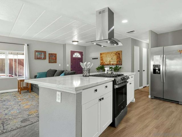 1351 Pepper Dr SPC 62, El Cajon, CA 92021