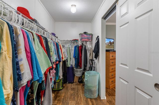 37533 GILL AVENUE, Zephyrhills, FL 33541