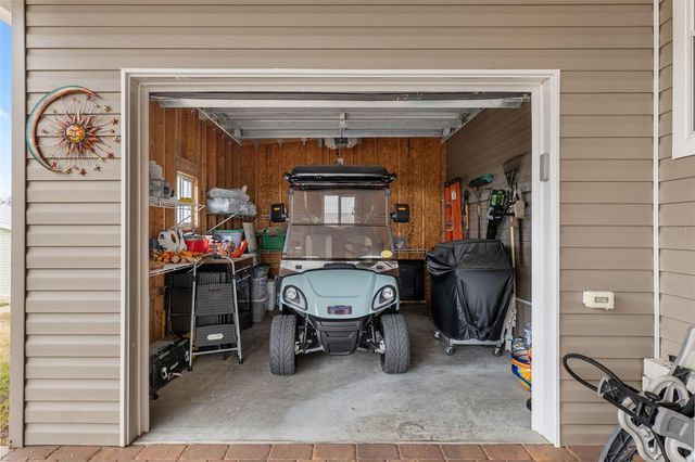 37533 GILL AVENUE, Zephyrhills, FL 33541