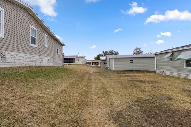 37533 GILL AVENUE, Zephyrhills, FL 33541