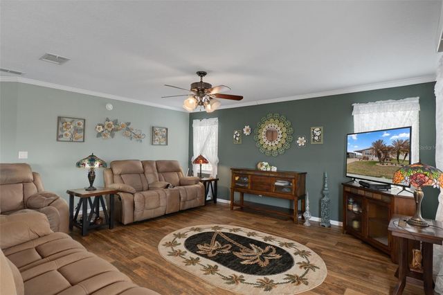 37533 GILL AVENUE, Zephyrhills, FL 33541