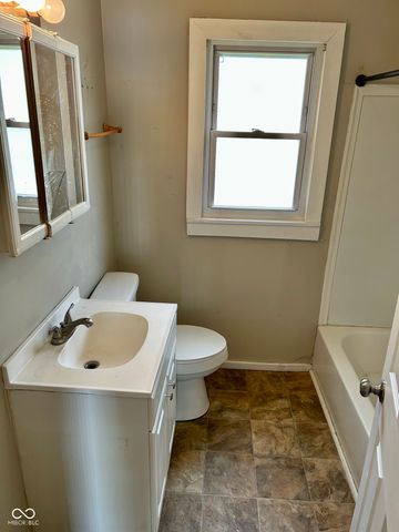 5413 Greenfield Avenue, Indianapolis, IN 46219