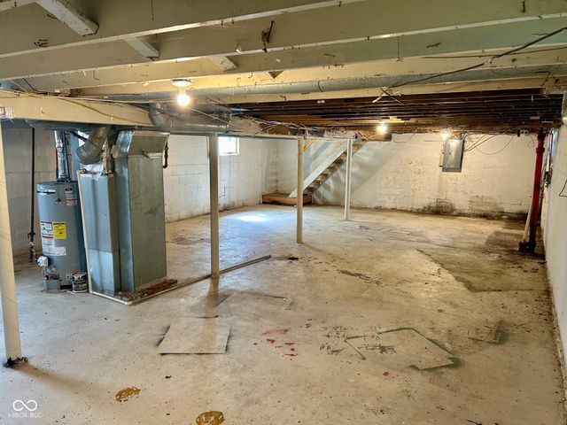 5413 Greenfield Avenue, Indianapolis, IN 46219