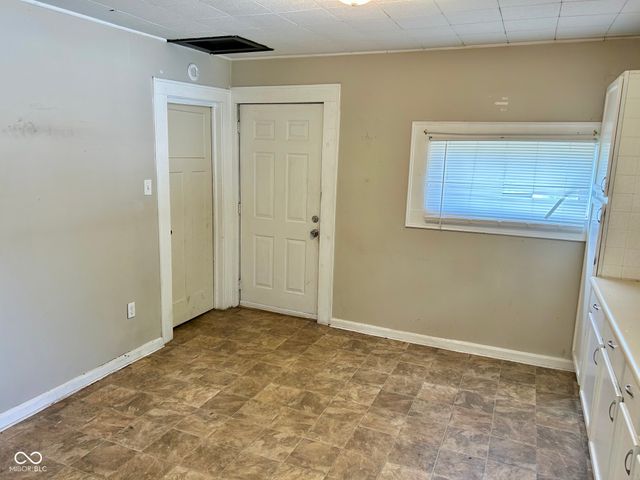 5413 Greenfield Avenue, Indianapolis, IN 46219