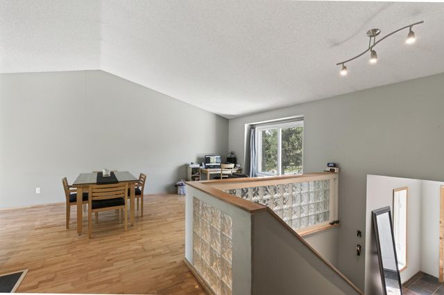 4008 Pennsylvania Avenue, Eagan, MN 55123