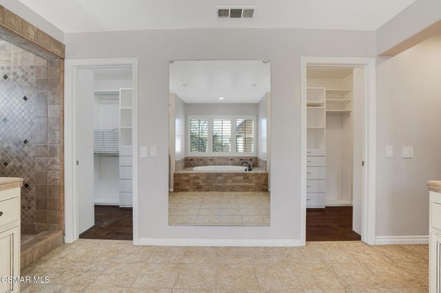 1910 Max Court, Simi Valley, CA 93065