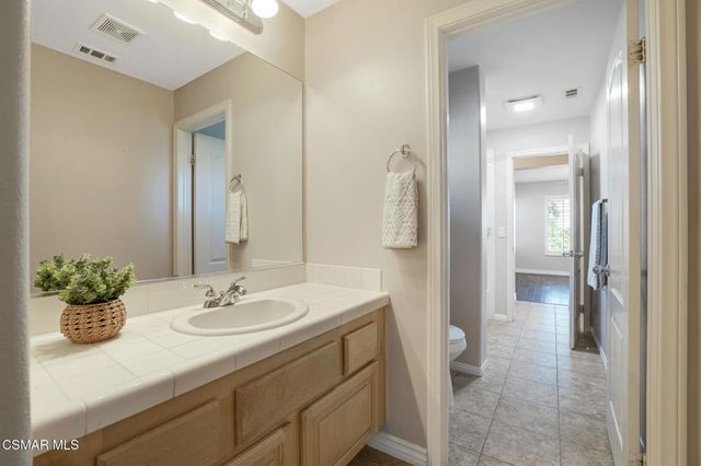 1910 Max Court, Simi Valley, CA 93065