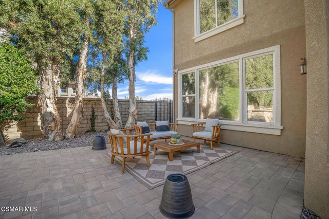 1910 Max Court, Simi Valley, CA 93065