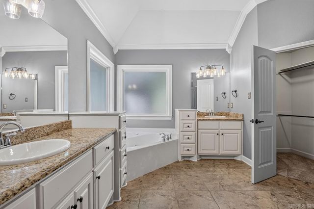 2806 Barbara Court, Bryant, AR 72022