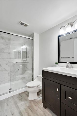 8721 Wiles Rd 101, Coral Springs, FL 33067