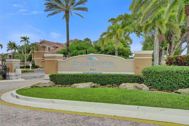 8721 Wiles Rd 101, Coral Springs, FL 33067