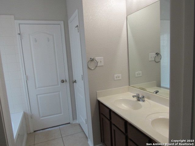 12407 JACOBS POND, San Antonio, TX 78253
