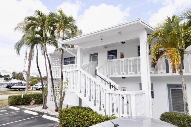6500 Winfield Boulevard Unit 201, Margate, FL 33063