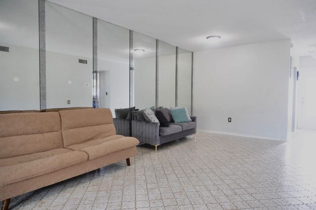 6500 Winfield Boulevard Unit 201, Margate, FL 33063
