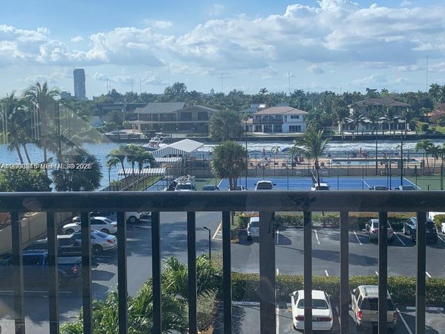 2049 S Ocean Dr 401, Hallandale Beach, FL 33009