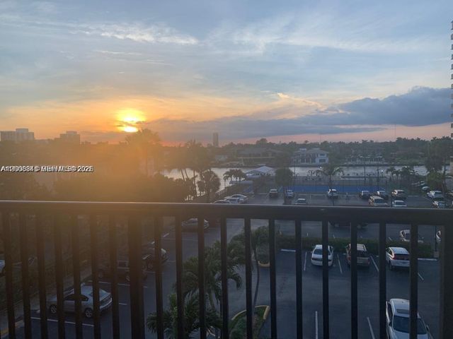 2049 S Ocean Dr 401, Hallandale Beach, FL 33009