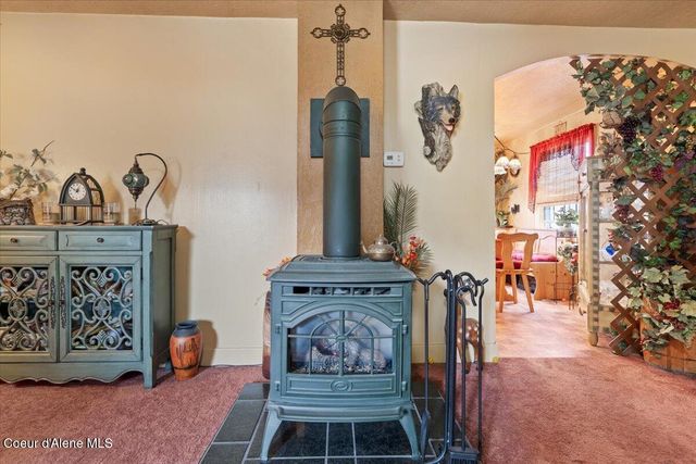 301 Third St, Osburn, ID 83849