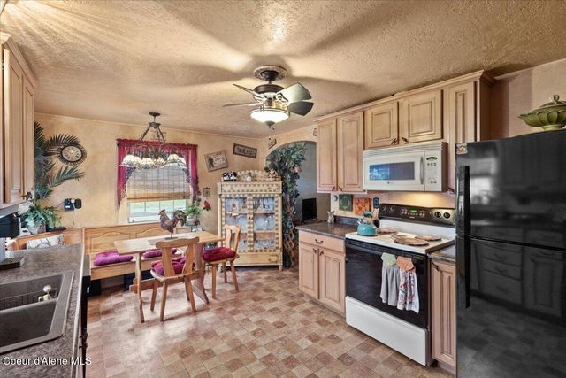 301 Third St, Osburn, ID 83849