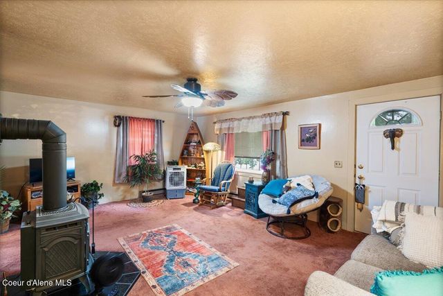 301 Third St, Osburn, ID 83849