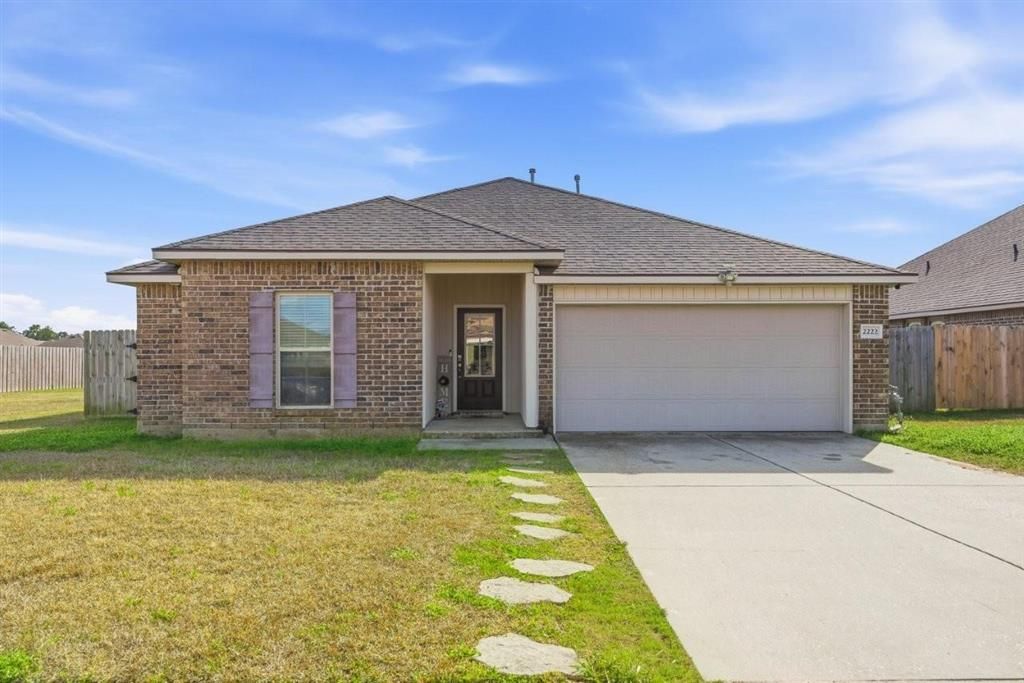 2222 S Lake Michele Circle, Lake Charles, LA 70607