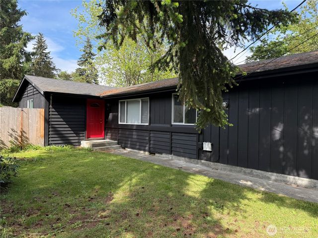 6011 185th Street SW, Lynnwood, WA 98037
