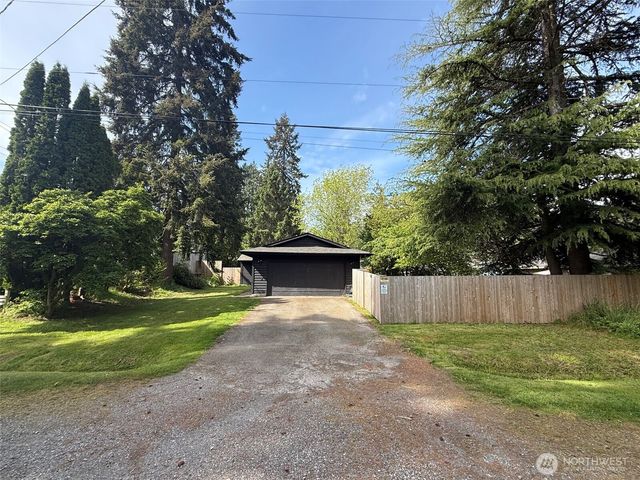 6011 185th Street SW, Lynnwood, WA 98037