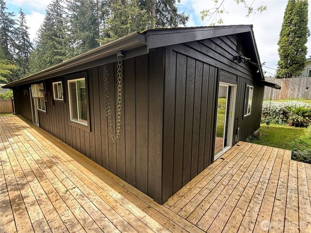 6011 185th Street SW, Lynnwood, WA 98037