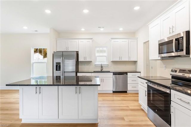 4500 John ST, Suffolk, VA 23435