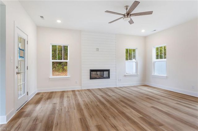 4500 John ST, Suffolk, VA 23435