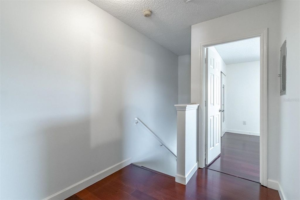 Image 14 of property listing at 1712 SILVER CREEK COURT 99, Orlando, FL 32807