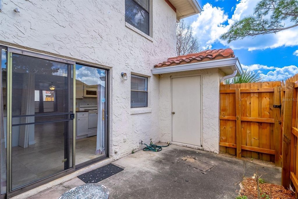 Image 32 of property listing at 1712 SILVER CREEK COURT 99, Orlando, FL 32807