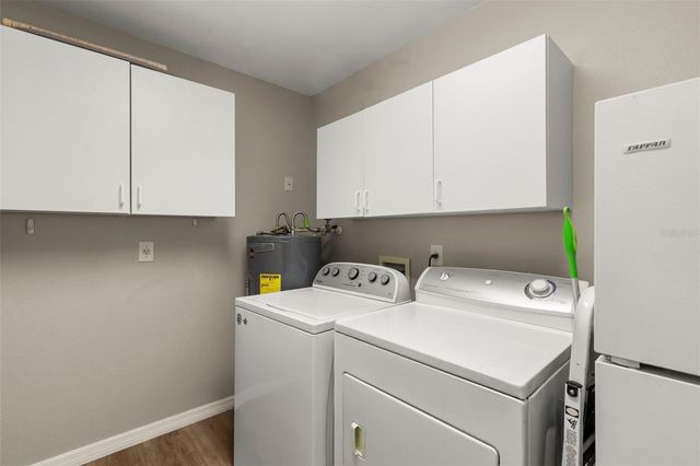 206 S HIMES AVENUE, Tampa, FL 33609