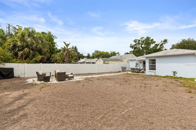206 S HIMES AVENUE, Tampa, FL 33609
