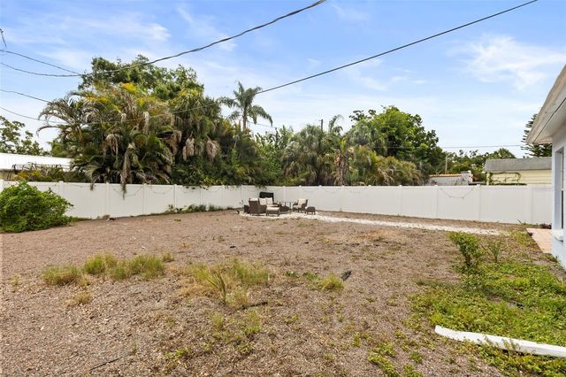 206 S HIMES AVENUE, Tampa, FL 33609