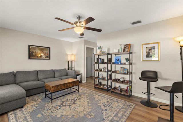 206 S HIMES AVENUE, Tampa, FL 33609