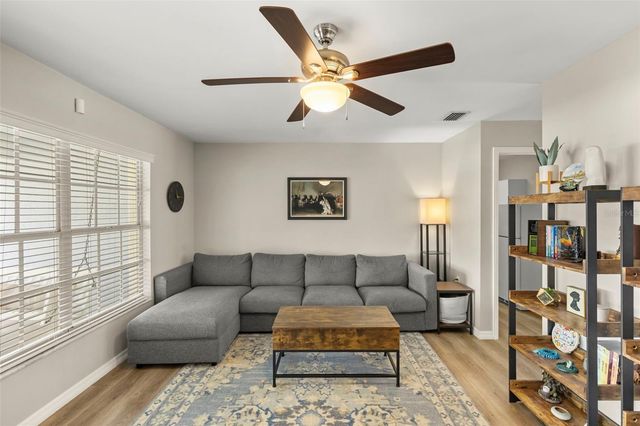 206 S HIMES AVENUE, Tampa, FL 33609