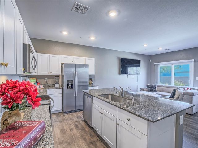 12725 Epperly Street, Henderson, NV 89044