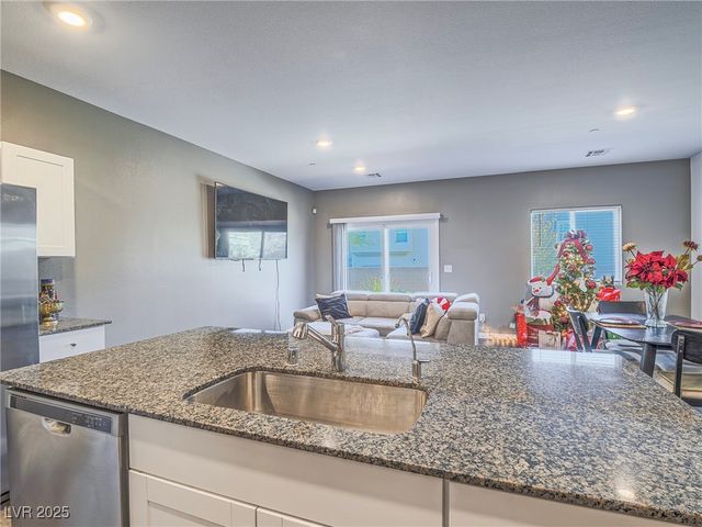 12725 Epperly Street, Henderson, NV 89044