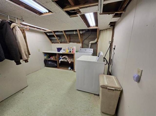 1521 E Broadway Street, Pleasant, MI 48858