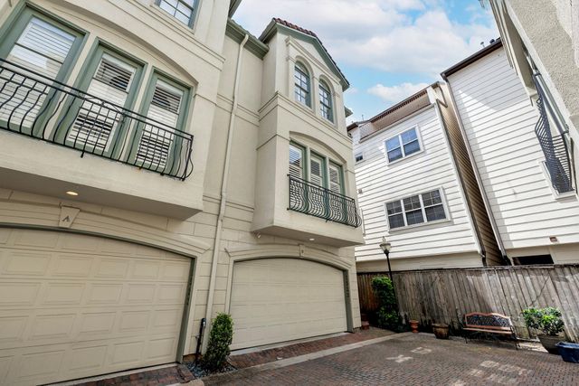 1523 Haddon B, Houston, TX 77006