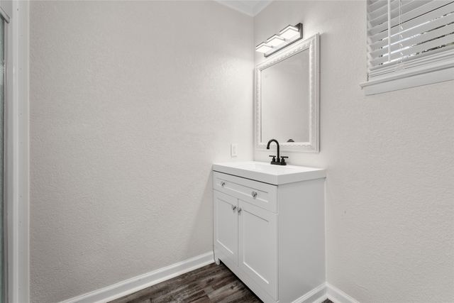 2548 Matland Drive, Dallas, TX 75237