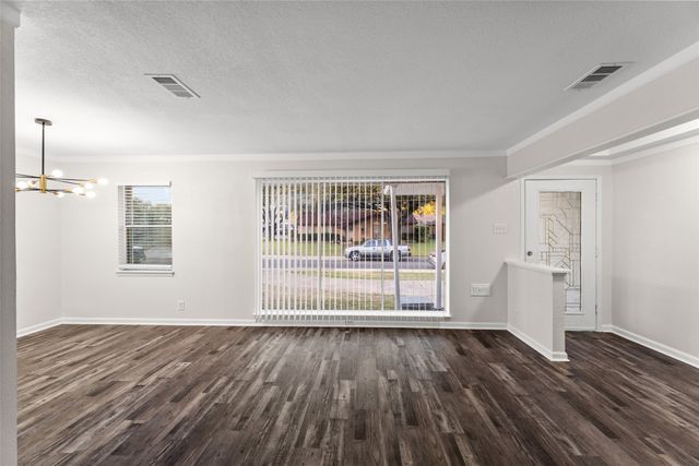 2548 Matland Drive, Dallas, TX 75237