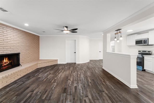 2548 Matland Drive, Dallas, TX 75237