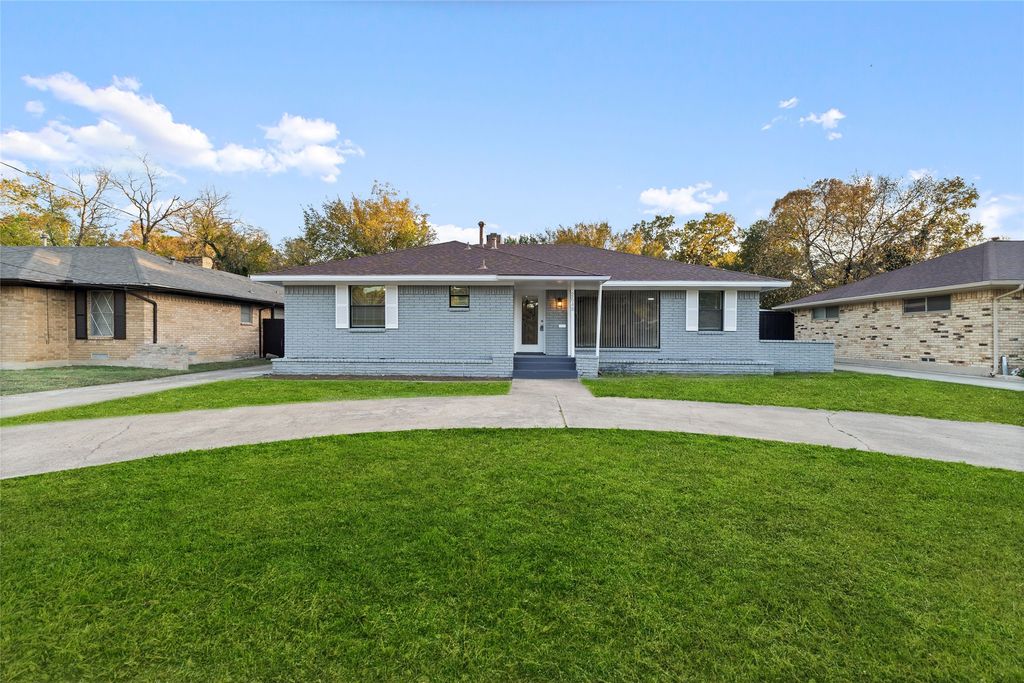 2548 Matland Drive, Dallas, TX 75237
